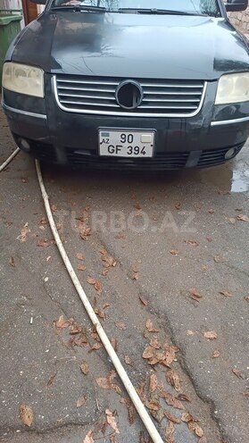 Volkswagen Passat 2003, 300,000 km - 1.8 l - Bakı