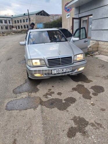 Mercedes C 230 1997, 430,000 km - 2.3 l - Zərdab