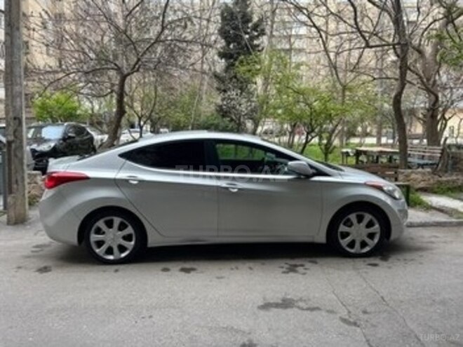 Hyundai Elantra 2011, 241,402 km - 1.8 l - Bakı