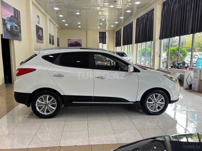 Hyundai ix35 2014, 190,000 km - 2.0 l - Mingəçevir