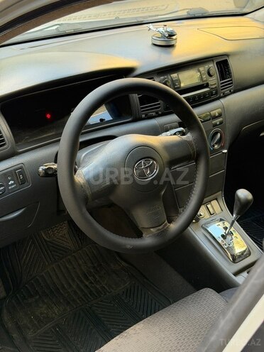 Toyota Corolla 2007, 350,000 km - 1.4 л - Bakı