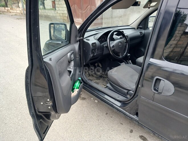 Opel Combo 2008, 206,000 km - 1.3 l - Quba