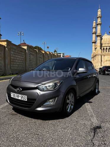 Hyundai i20 2012, 129,000 km - 1.4 l - Bakı