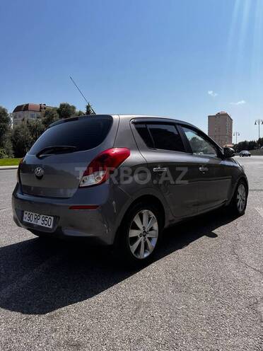 Hyundai i20 2012, 129,000 km - 1.4 l - Bakı