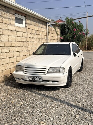 Mercedes C 200 1999, 427,142 km - 2.0 l - Bakı