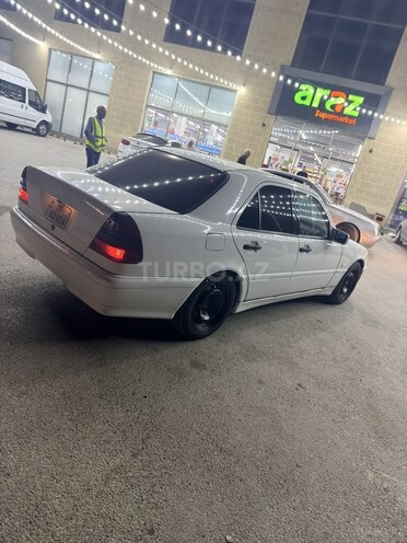 Mercedes C 200 1999, 427,142 km - 2.0 l - Bakı