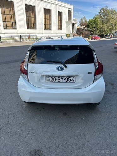 Toyota Aqua 2014, 316,000 km - 1.5 л - Gəncə