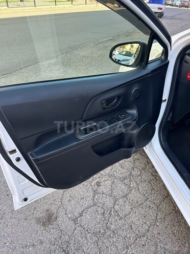 Toyota Aqua 2014, 316,000 km - 1.5 л - Gəncə