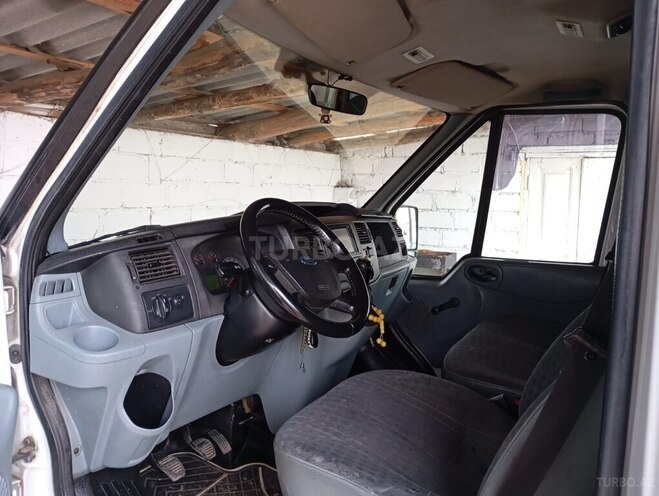 Ford Transit 2007, 392,000 km - 2.2 l - Qusar