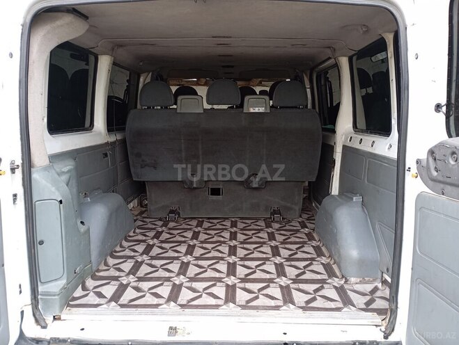 Ford Transit 2007, 392,000 km - 2.2 l - Qusar