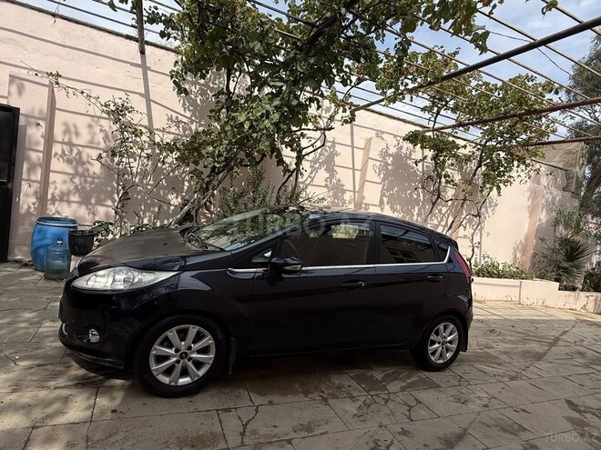 Ford Fiesta 2012, 228,680 km - 1.4 l - Bakı