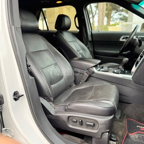 Ford Explorer 2013, 329,500 km - 3.5 l - Bakı