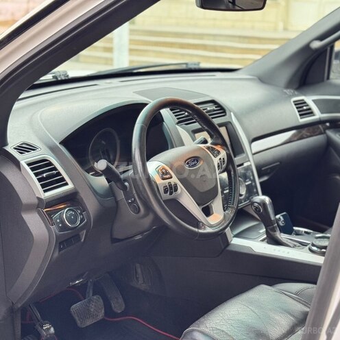 Ford Explorer 2013, 329,500 km - 3.5 l - Bakı