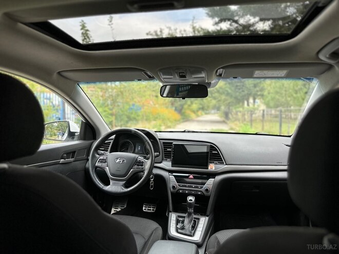 Hyundai Elantra 2016, 71,297 km - 1.6 l - Bakı