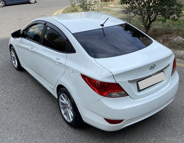 Hyundai Accent 2012, 307,333 km - 1.6 l - Bakı