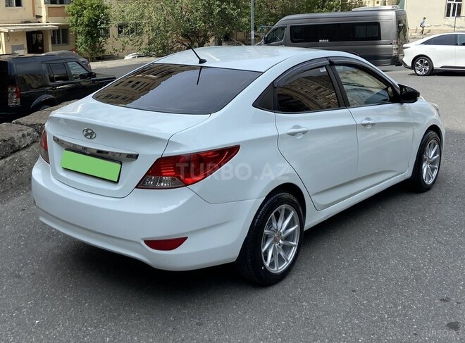 Hyundai Accent 2012, 307,333 km - 1.6 l - Bakı