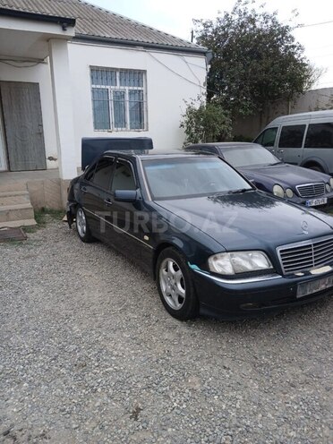 Mercedes C 220 1999, 752,432 km - 2.2 l - Bakı