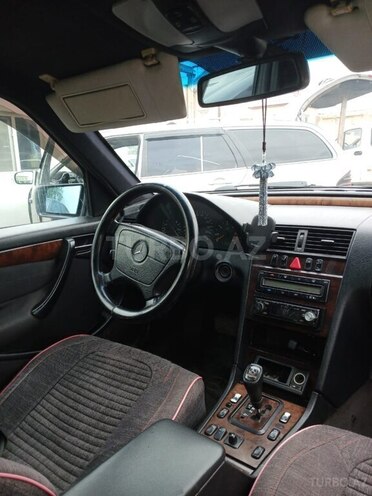 Mercedes C 220 1999, 752,432 km - 2.2 l - Bakı