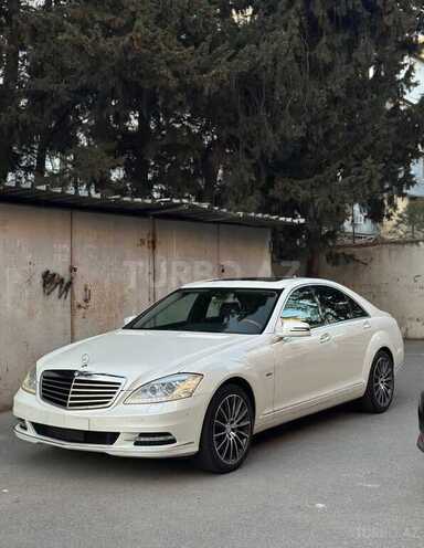 Mercedes S 350 2011, 137,400 km - 3.5 l - Bakı