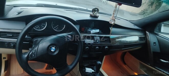 BMW 525 2005, 290,000 km - 2.5 l - Bakı