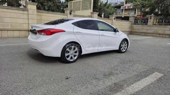 Hyundai Elantra 2011, 256,000 km - 1.8 l - Bakı