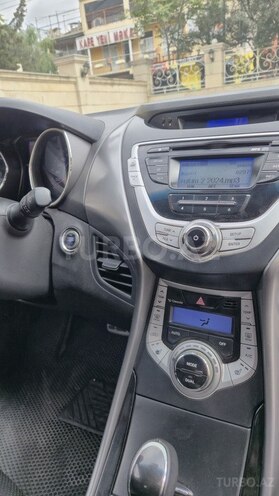 Hyundai Elantra 2011, 256,000 km - 1.8 l - Bakı