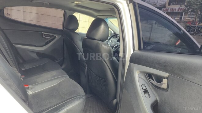 Hyundai Elantra 2011, 256,000 km - 1.8 l - Bakı
