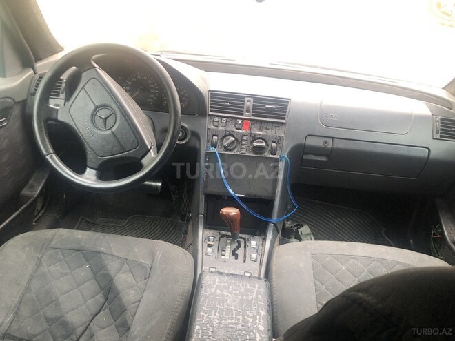 Mercedes C 200 1995, 340,000 km - 2.0 л - Sumqayıt