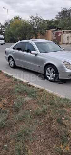 Mercedes E 200 2004, 483,000 km - 2.2 l - Sumqayıt