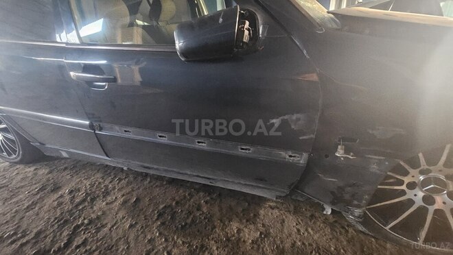Mercedes C 240 1997, 500,000 km - 2.4 l - İmişli
