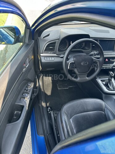 Hyundai Elantra 2016, 178,000 km - 2.0 l - Bakı