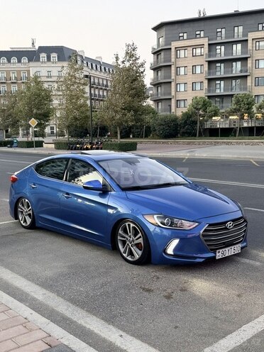 Hyundai Elantra 2016, 178,000 km - 2.0 l - Bakı
