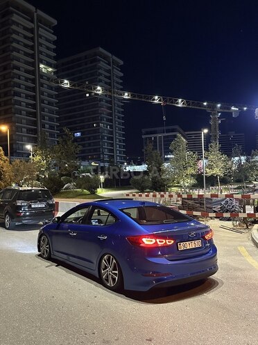 Hyundai Elantra 2016, 178,000 km - 2.0 l - Bakı