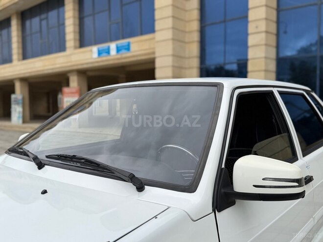 LADA (VAZ) 2115 2011, 195,000 km - 1.6 л - Bakı