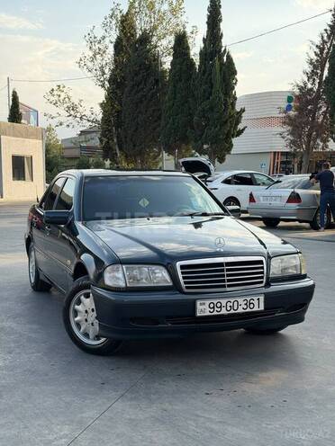 Mercedes C 180 1999, 352,000 km - 1.8 л - Gəncə