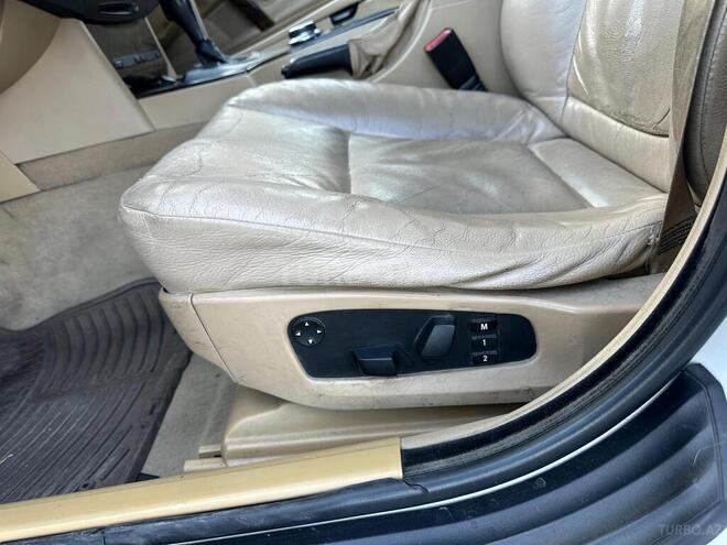 BMW 525 2005, 280,000 km - 2.5 l - Bakı