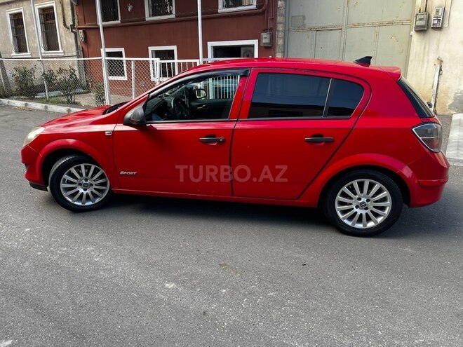 Opel Astra 2009, 396,000 km - 1.4 л - Gəncə