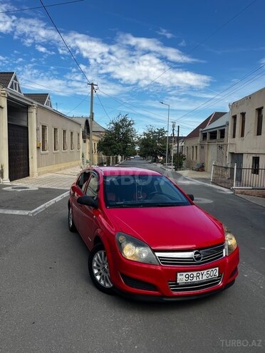 Opel Astra 2009, 396,000 km - 1.4 л - Gəncə
