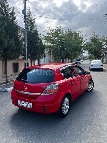 Opel Astra 2009, 396,000 km - 1.4 л - Gəncə