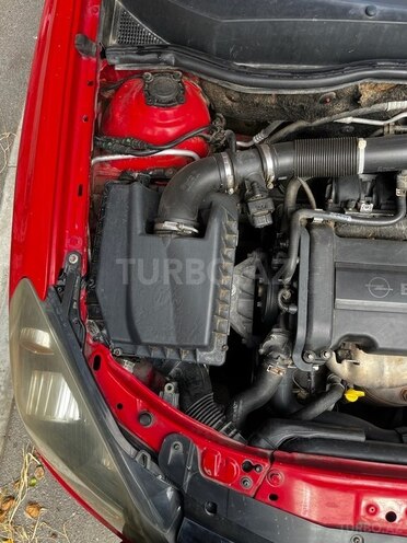 Opel Astra 2009, 396,000 km - 1.4 л - Gəncə