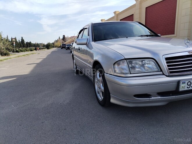 Mercedes C 200 1999, 295,000 km - 2.0 l - Sumqayıt