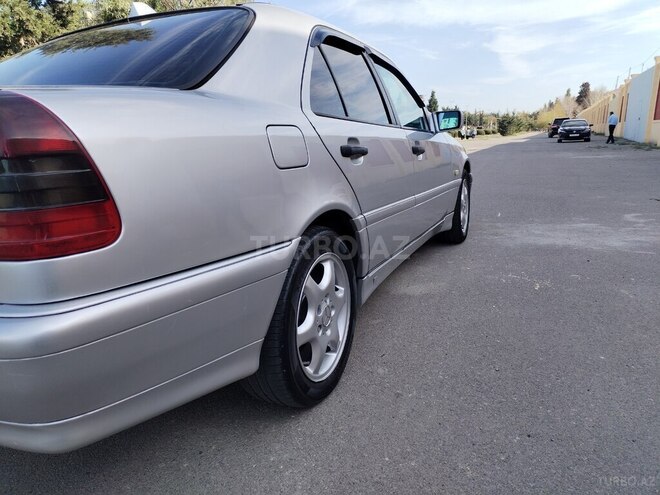 Mercedes C 200 1999, 295,000 km - 2.0 l - Sumqayıt