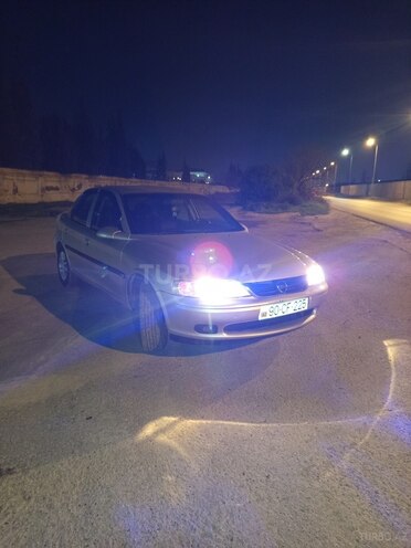 Opel Vectra 1998, 473,000 km - 1.8 l - Sumqayıt