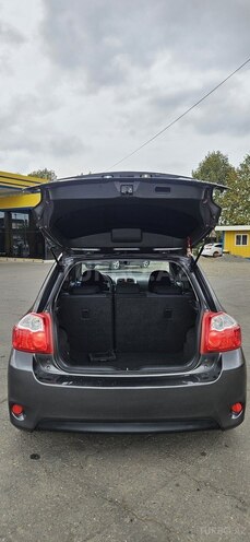 Toyota Auris 2011, 260,000 km - 1.4 л - Masallı