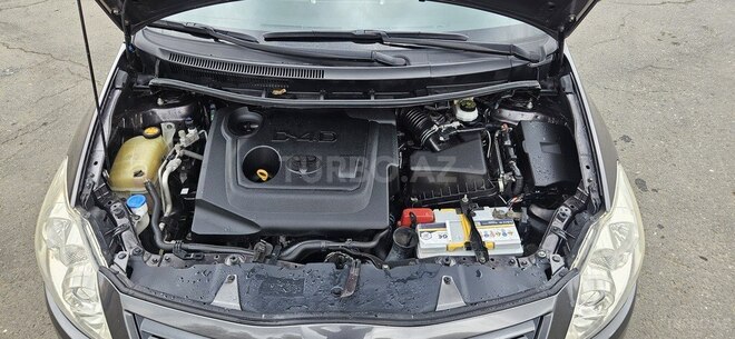 Toyota Auris 2011, 260,000 km - 1.4 л - Masallı