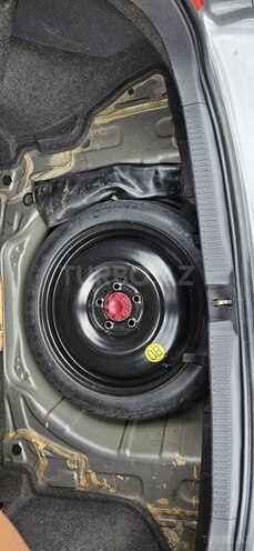 Toyota Auris 2011, 260,000 km - 1.4 л - Masallı