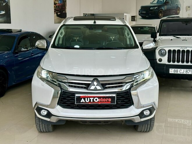 Mitsubishi Pajero Sport 2019, 135,000 km - 3.0 л - Bakı