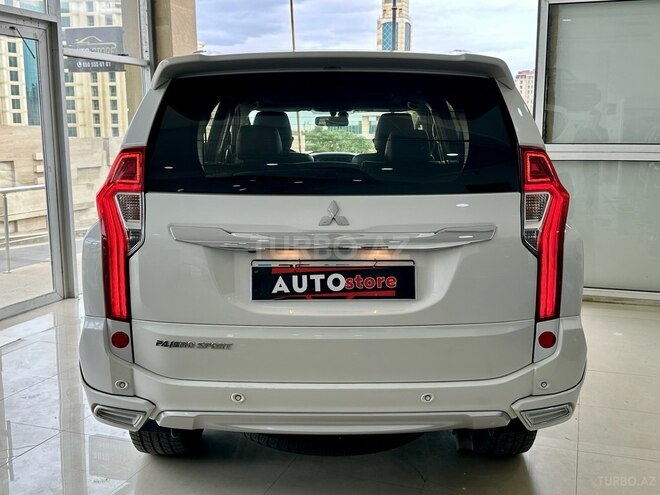 Mitsubishi Pajero Sport 2019, 135,000 km - 3.0 л - Bakı
