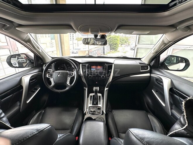 Mitsubishi Pajero Sport 2019, 135,000 km - 3.0 л - Bakı