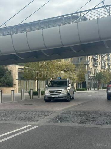Hyundai H-1 2011, 500,000 km - 2.5 l - Bakı